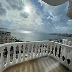 Seaside Apartmens Саранда