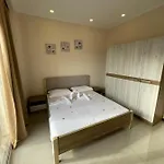 Seaside Apartmens * Sarande