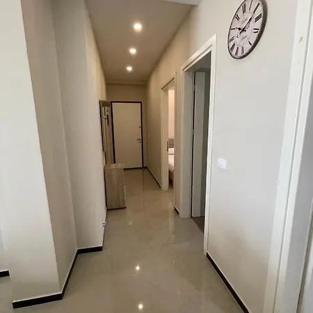 Апартаменты Seaside Apartmens *