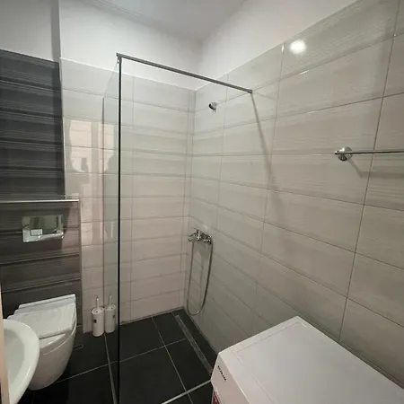 Seaside Apartmens * Саранда