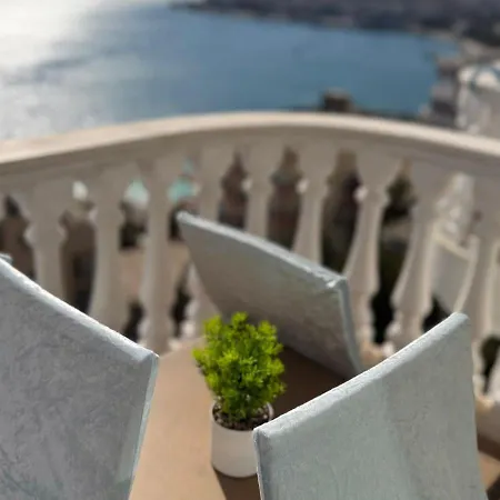 Seaside Apartmens