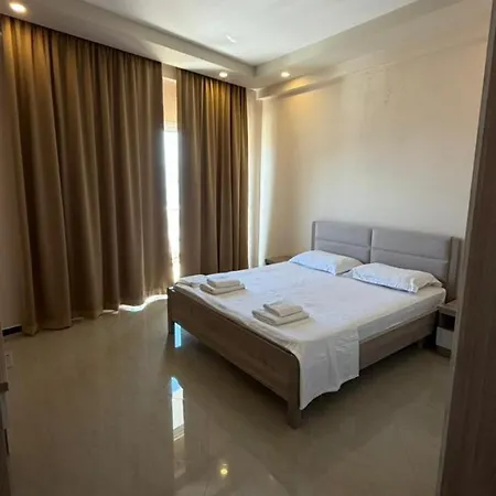 Seaside Apartmens Saranda