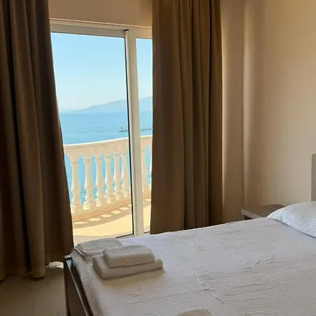 Seaside Apartmens Appartement Saranda