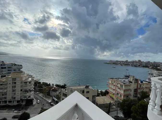 Seaside Apartmens Apartment Sarandë