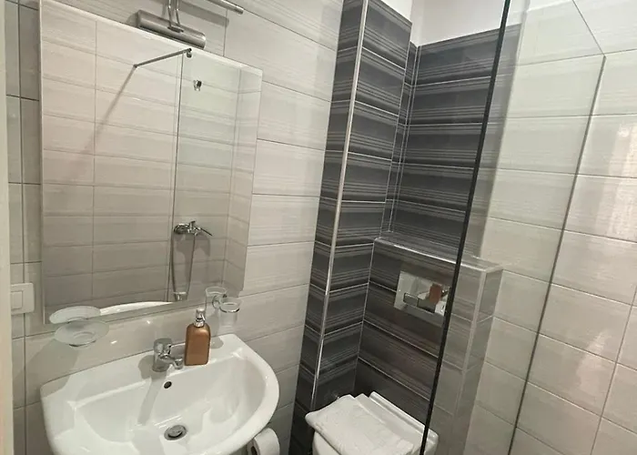 Seaside Apartmens Apartment Sarande